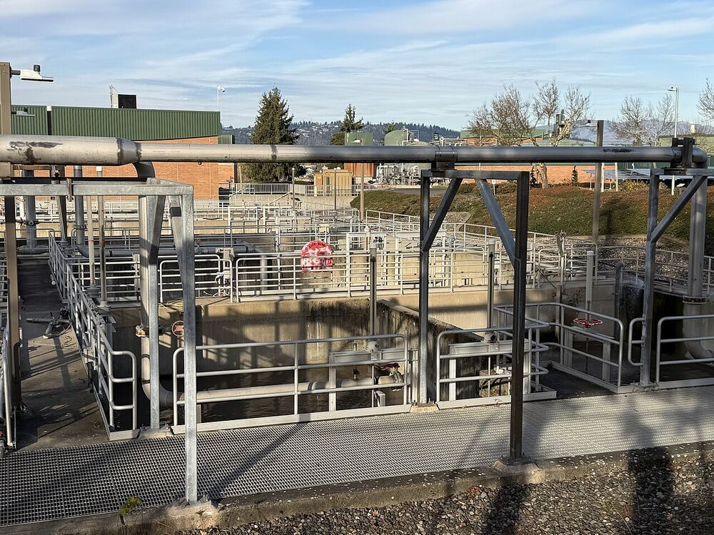 STP secondary clarifiers